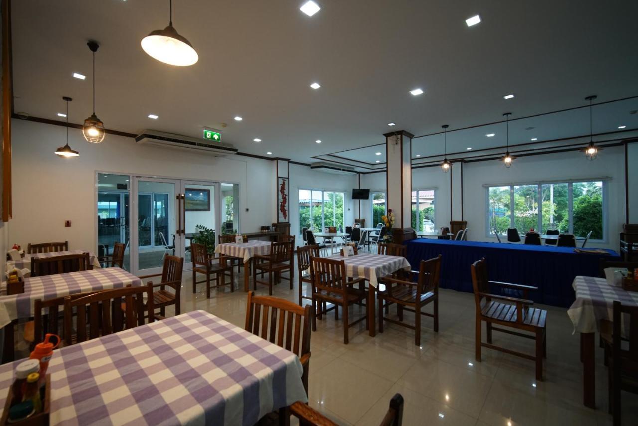 Sea Mountain Khanom Hotel Экстерьер фото