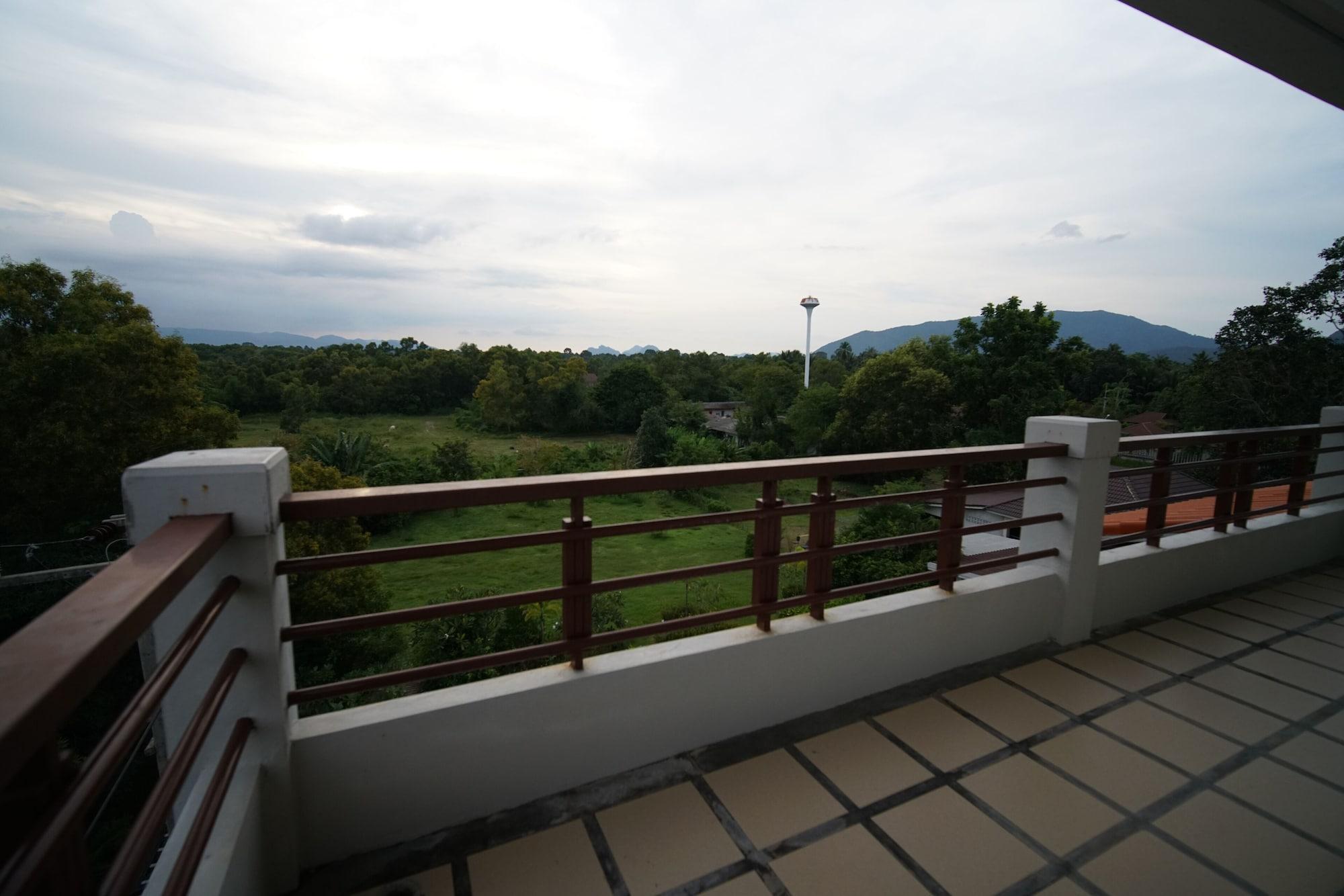 Sea Mountain Khanom Hotel Экстерьер фото