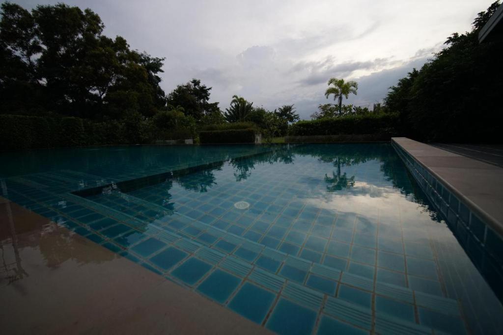 Sea Mountain Khanom Hotel Экстерьер фото