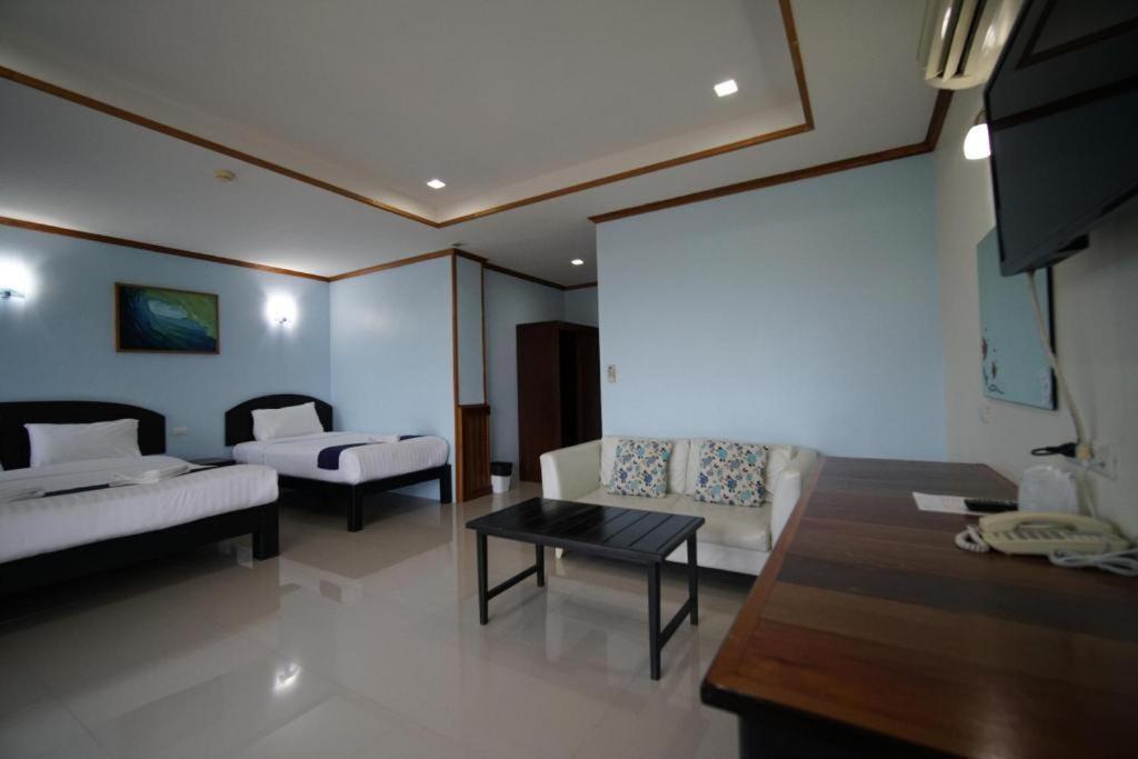 Sea Mountain Khanom Hotel Экстерьер фото